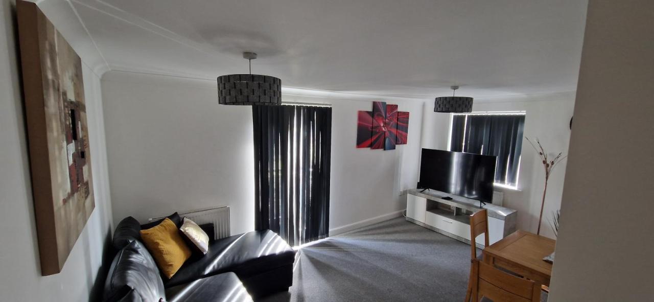 Greenhithe Cosy Apartment, Netflix And Sport Channels Εξωτερικό φωτογραφία