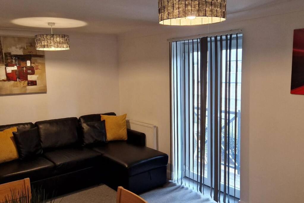 Greenhithe Cosy Apartment, Netflix And Sport Channels Εξωτερικό φωτογραφία